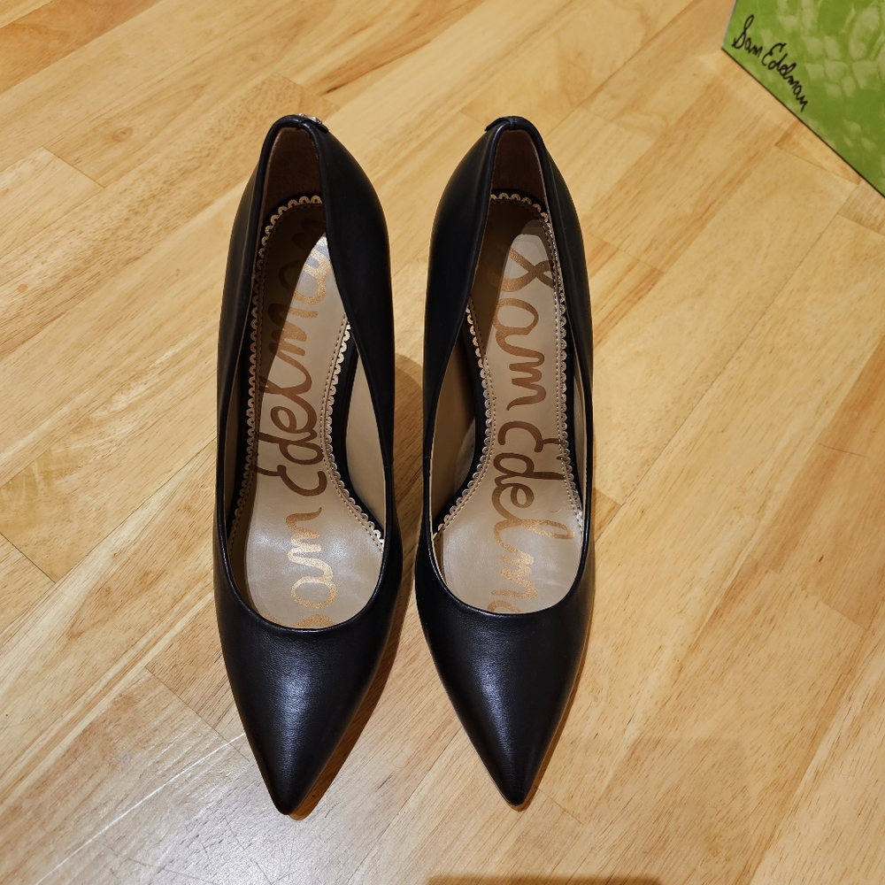 Sam Edelman leather pumps NEW